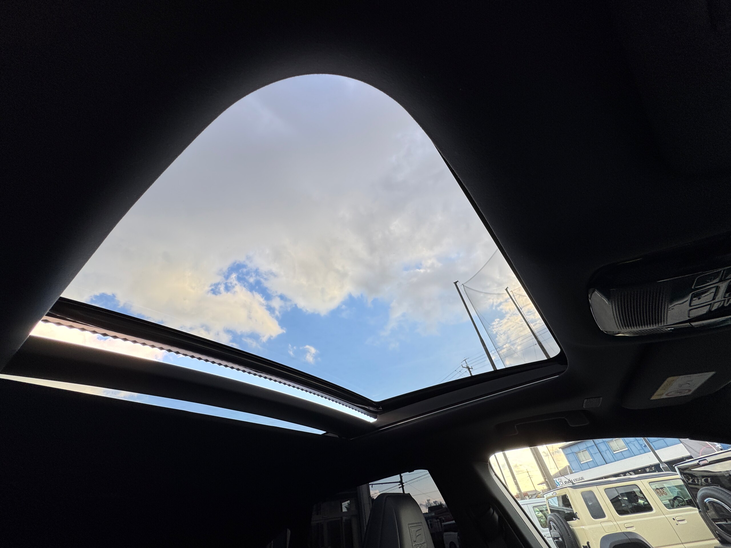 2023 Lexus Rx — photo 3