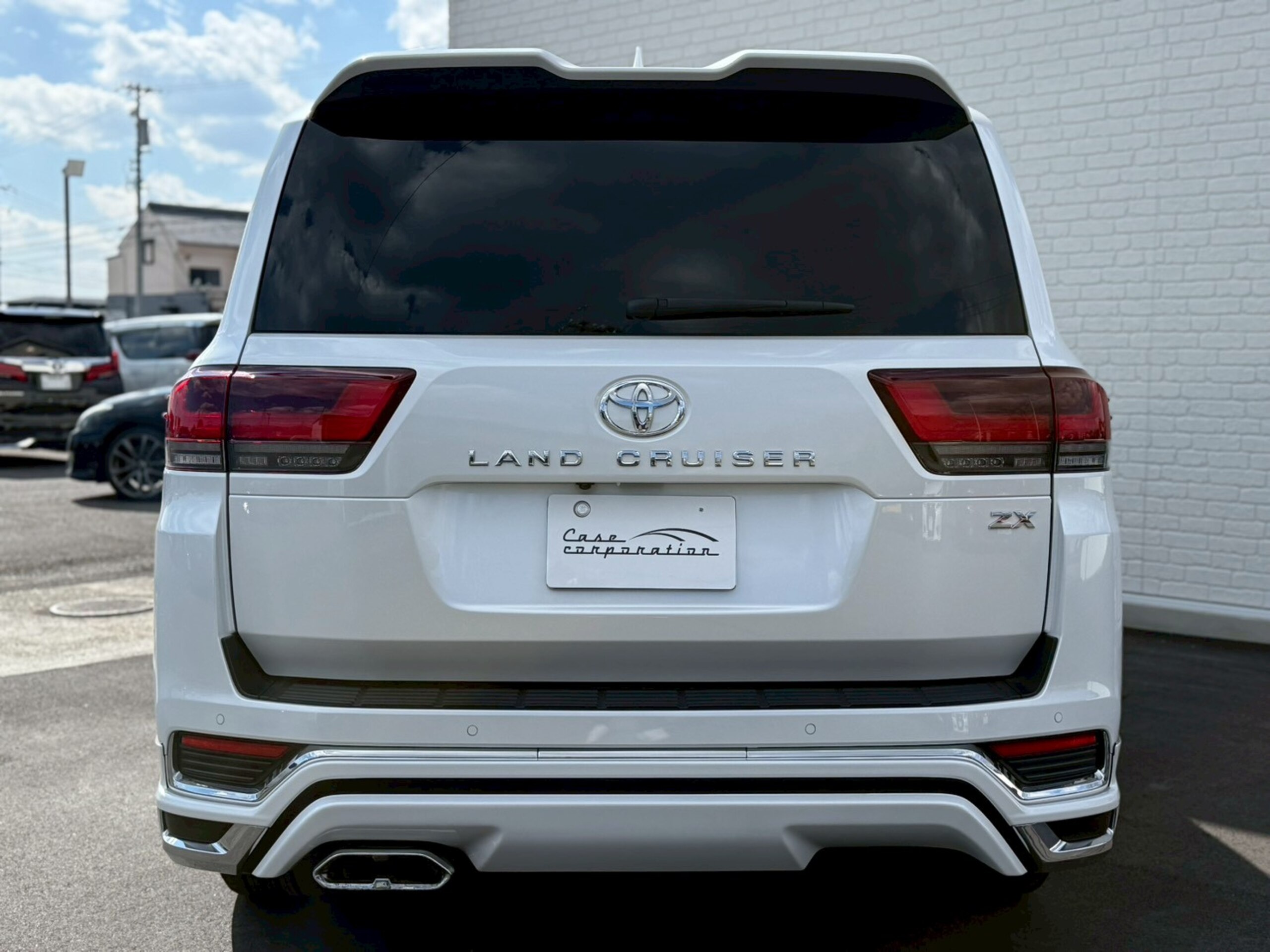 Toyota Land Cruiser 300 3.5 ZX 4WD — photo 9