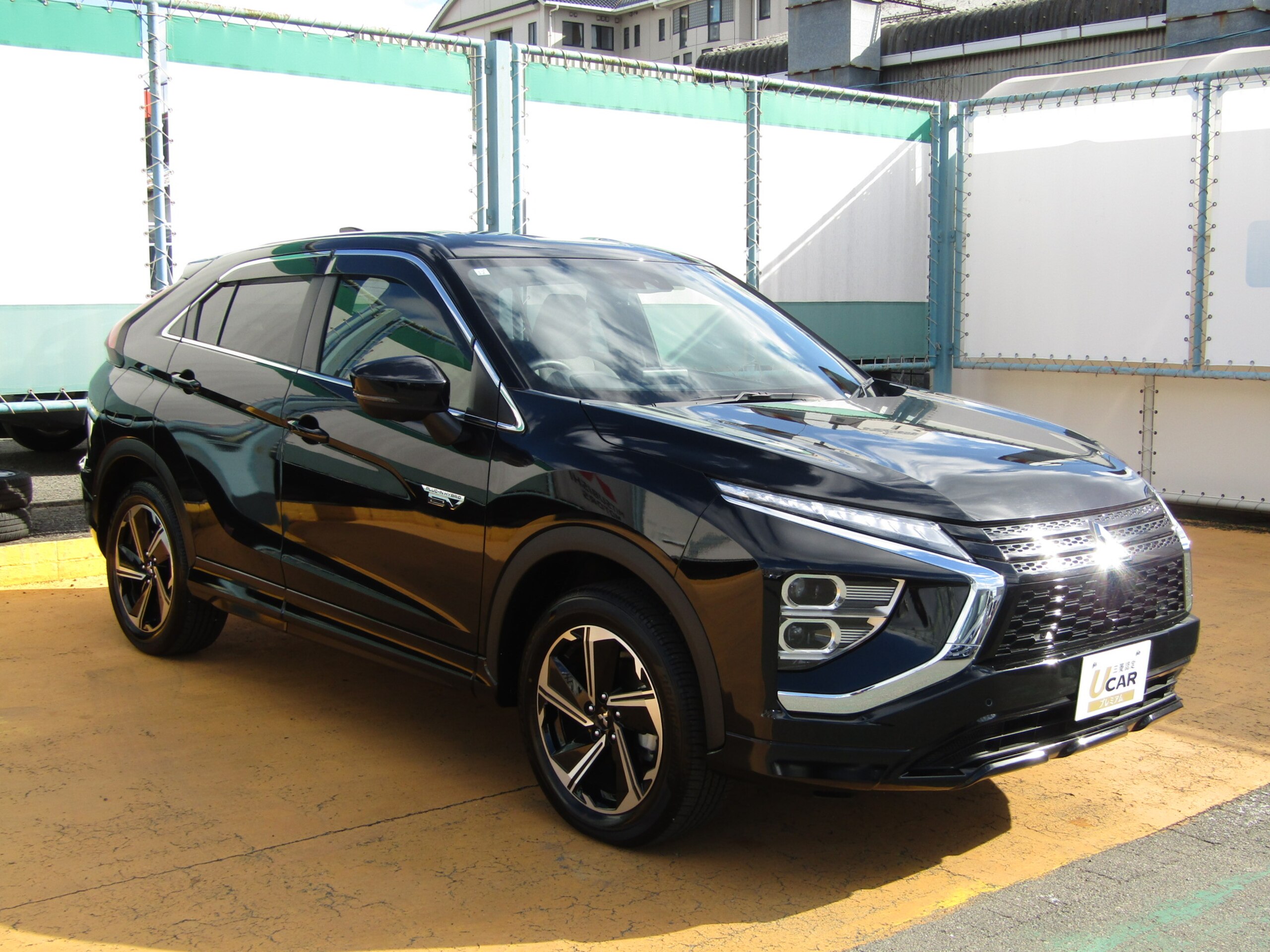 Mitsubishi Eclipse Cross PHEV 2.4 P 4WD Former Demo Car — photo 7