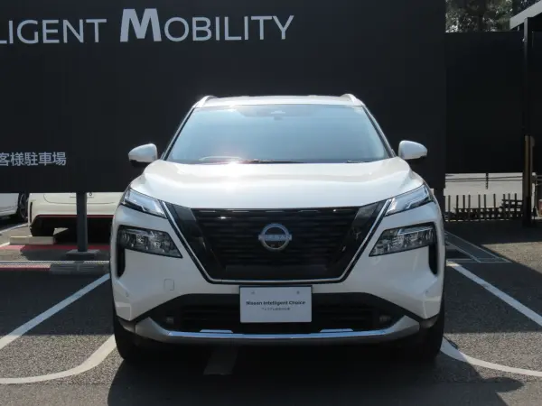 2025 Nissan Xtrail — photo 2