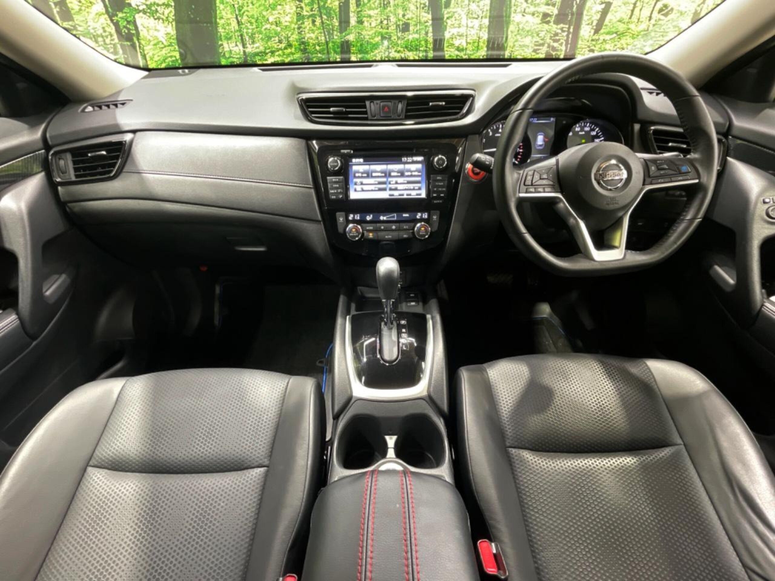 2019 Nissan Xtrail — photo 2