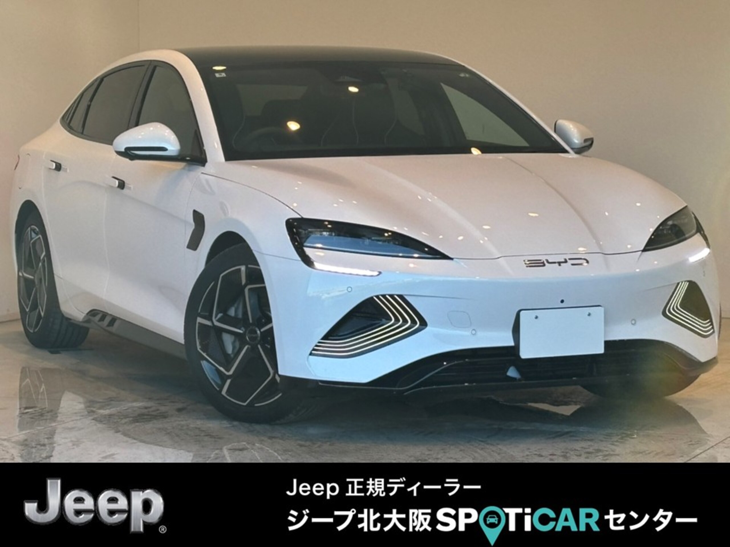 BYD Seal AWD Demo Car with Glass Roof, LED Lights, HUD, CarPlay, 360 Camera, Leather Seats, Heated/Cooled Seats & Steering Wheel, Factory Navigation, Adaptive Cruise Control, Power Trunk