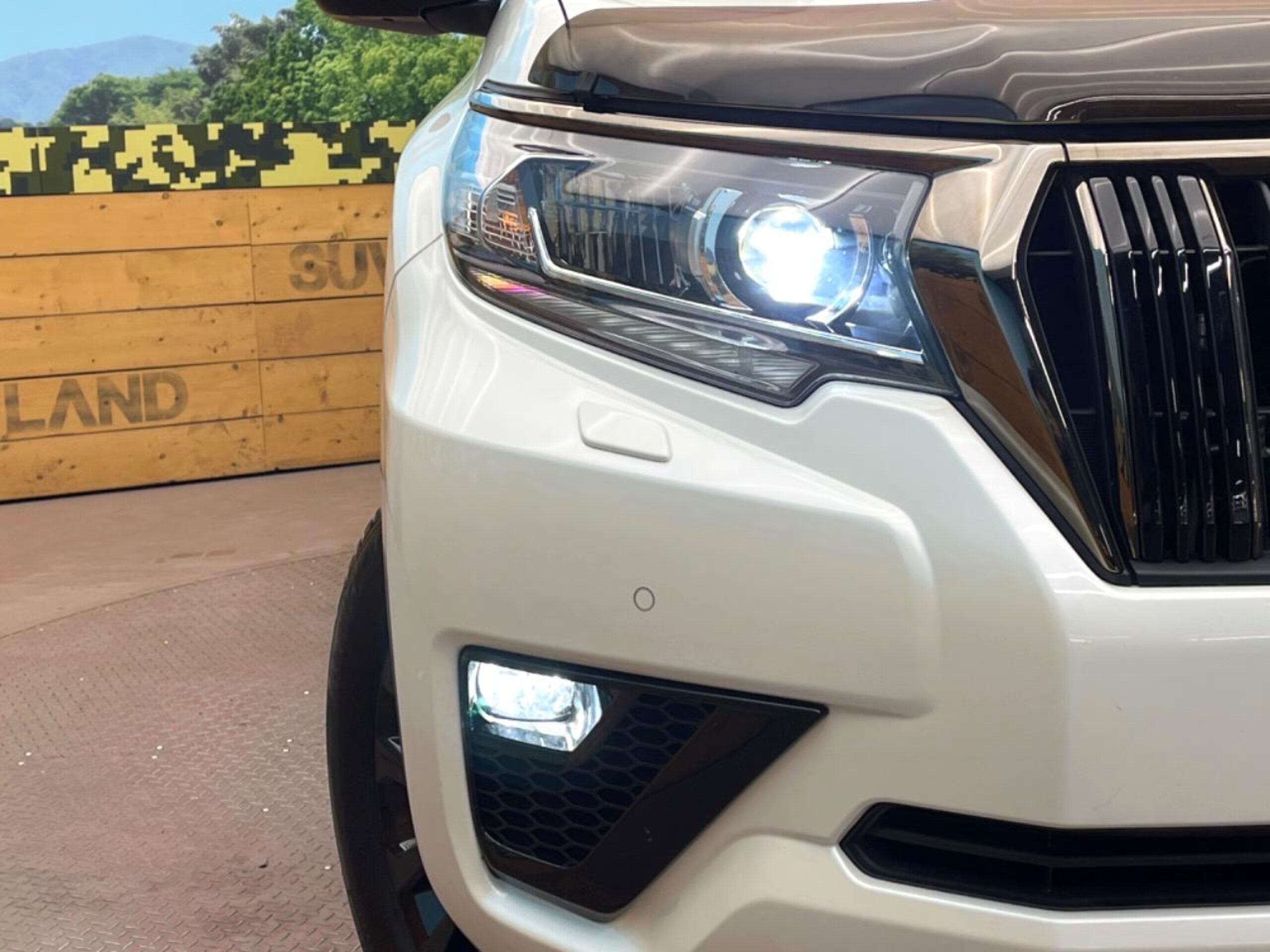 Toyota Land Cruiser Prado 2.8 TX L Package Black Edition Diesel Turbo 4WD — photo 8