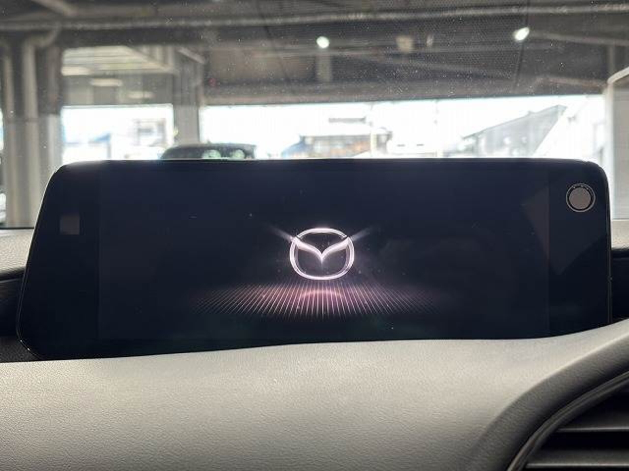 2023 Mazda 3 Fastback — photo 2