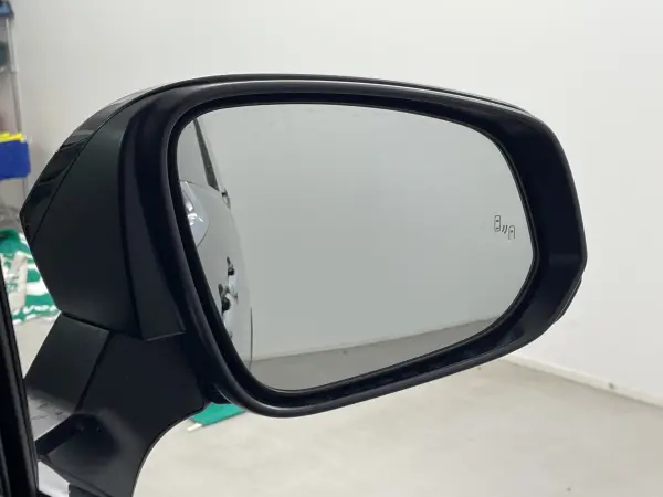 Toyota Alphard Hybrid 2.5 Z E-Four 4WD with Universal Step, Moonroof, Rear Seat Monitor, Genuine Display Audio, 360-Degree Camera, BSM, Digital Inner Mirror, Wireless Charger, ETC2.0, AC100V, Power Seats, Seat Heater (Black) — photo 8