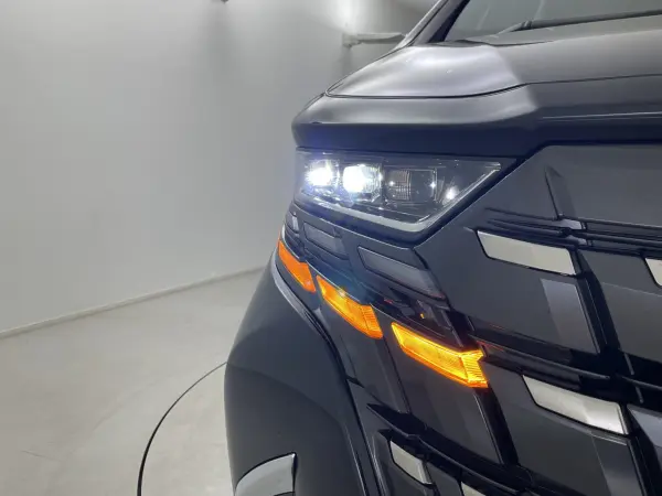 Toyota Alphard Hybrid 2.5 Z E-Four 4WD with Universal Step, Moonroof, Rear Seat Monitor, Genuine Display Audio, 360-Degree Camera, BSM, Digital Inner Mirror, Wireless Charger, ETC2.0, AC100V, Power Seats, Seat Heater (Black) — photo 9