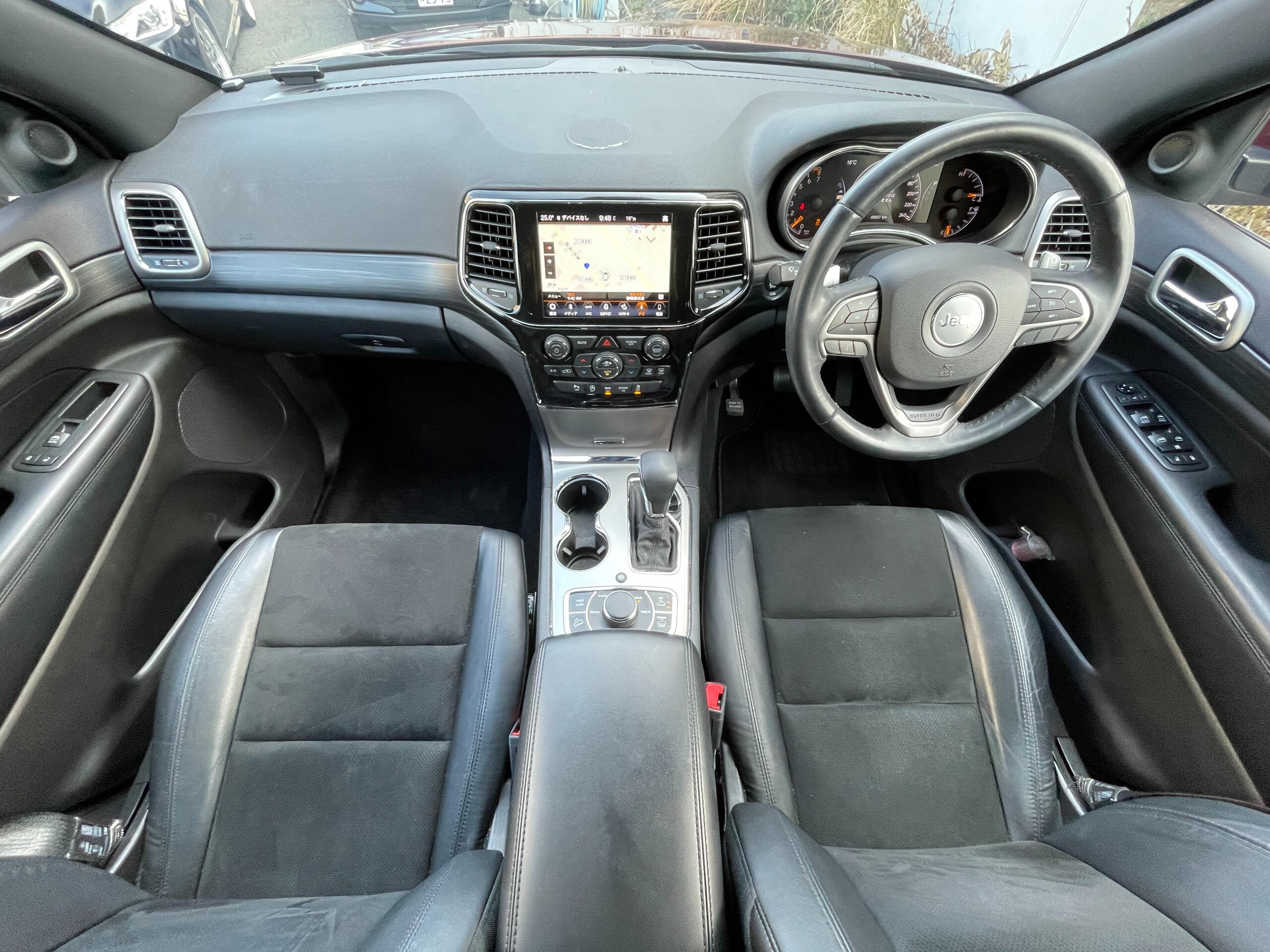 2020 Jeep Grand Cherokee — photo 2