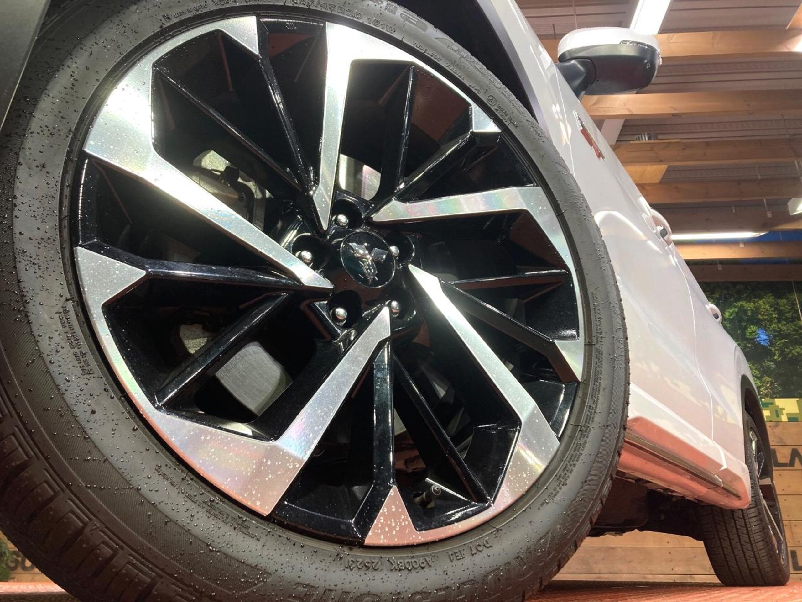 Mitsubishi Outlander PHEV 2.4 P 4WD — photo 9