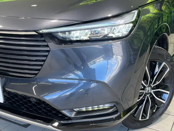 Honda Vezel 1.5 e:HEV Z Cold Spec — photo 8