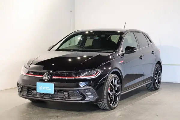 2024 Volkswagen Polo — photo 2