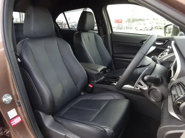 Mitsubishi Eclipse Cross PHEV 2.4 P 4WD with Smartphone Link Navigation and 360-Degree Camera (Bronze Metallic) — photo 8