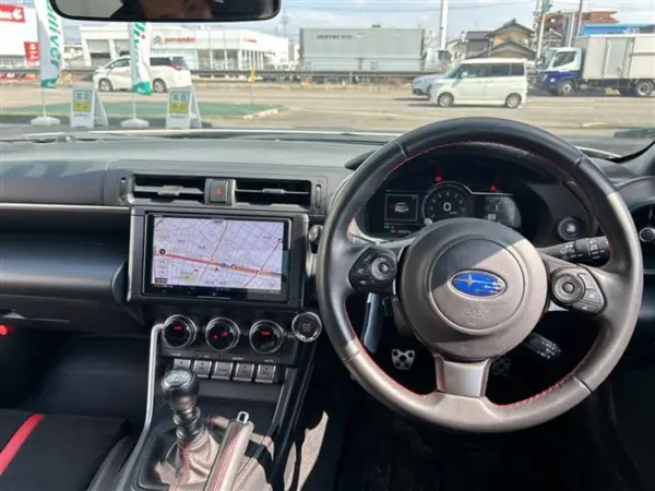2024 Subaru Brz — photo 2