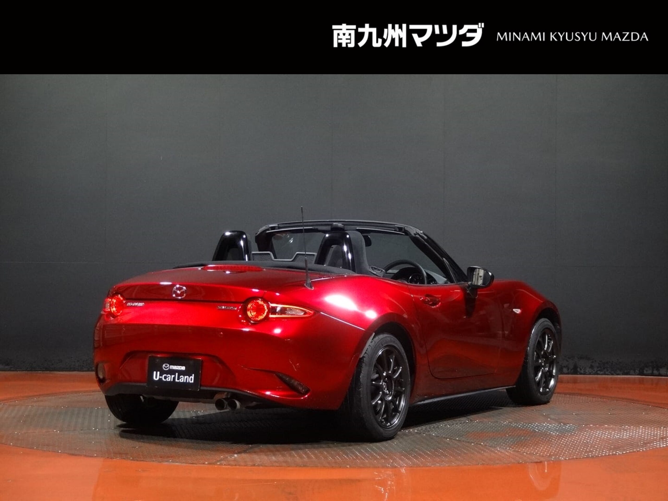 2019 Mazda Roadster — photo 2