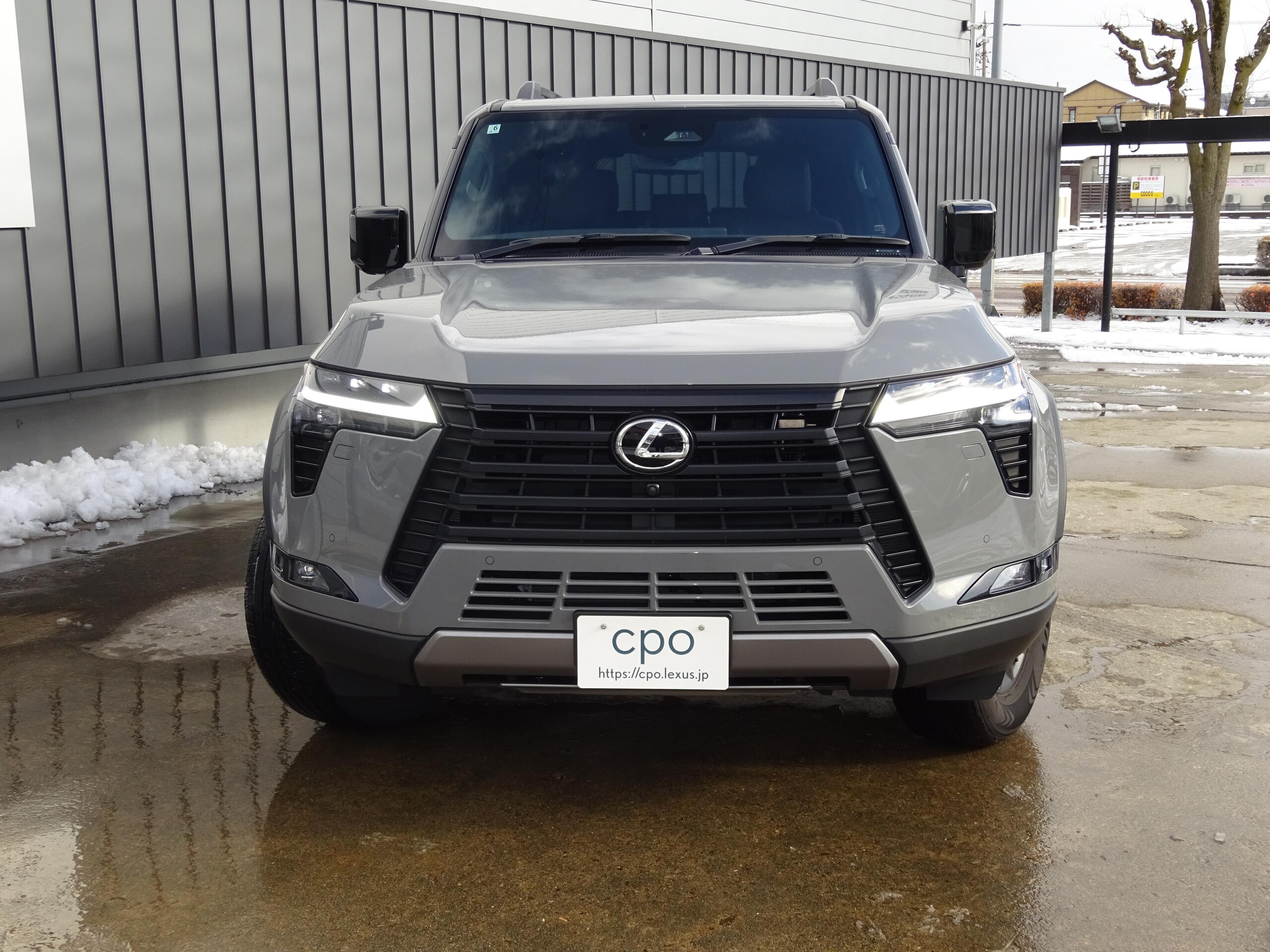 2025 Lexus Gx — photo 2