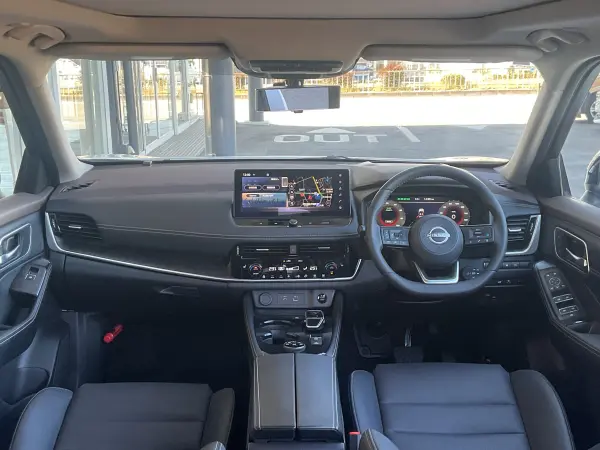 2025 Nissan Xtrail — photo 3