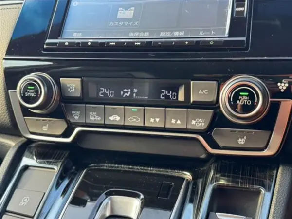 Honda CR-V 1.5 EX Masterpiece 4WD — photo 7