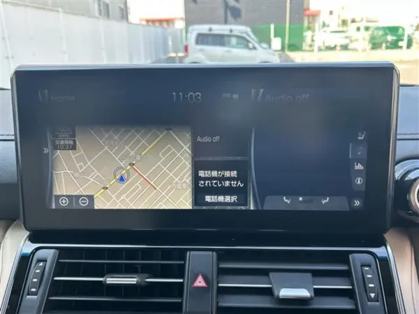 Toyota Land Cruiser 300 3.5 ZX 4WD Modellista Aero Rear Seat Entertainment System JBL Premium Sound System Cold Weather Package Electric Diff Lock Color Head-Up Display Tilt & Slide Power Moonroof (Precious White Pearl) — photo 9