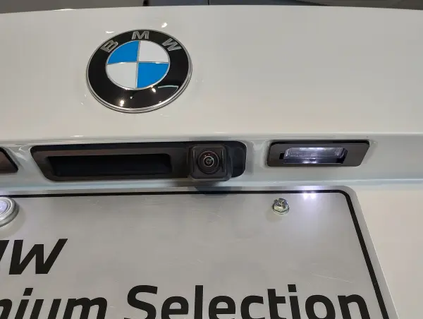 BMW X3 xDrive20d M Sport Diesel Turbo 4WD Sunroof Sound Package Harman Kardon Sound System Black Leather Front and Rear Seat Heaters Head-Up Display One Owner (Alpine White) — photo 7