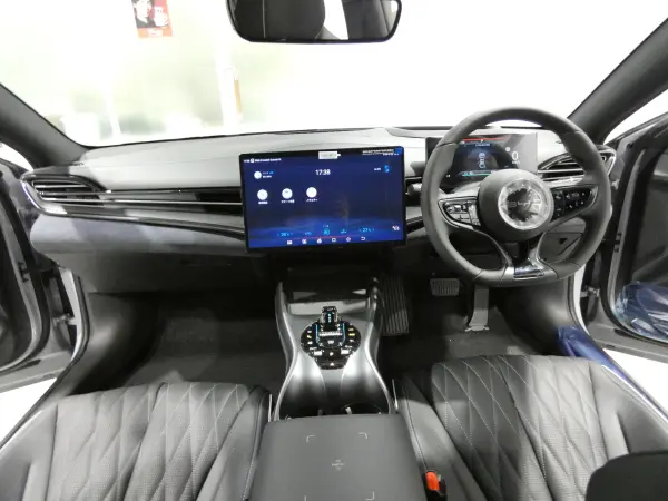 2025 Byd Seal — photo 3