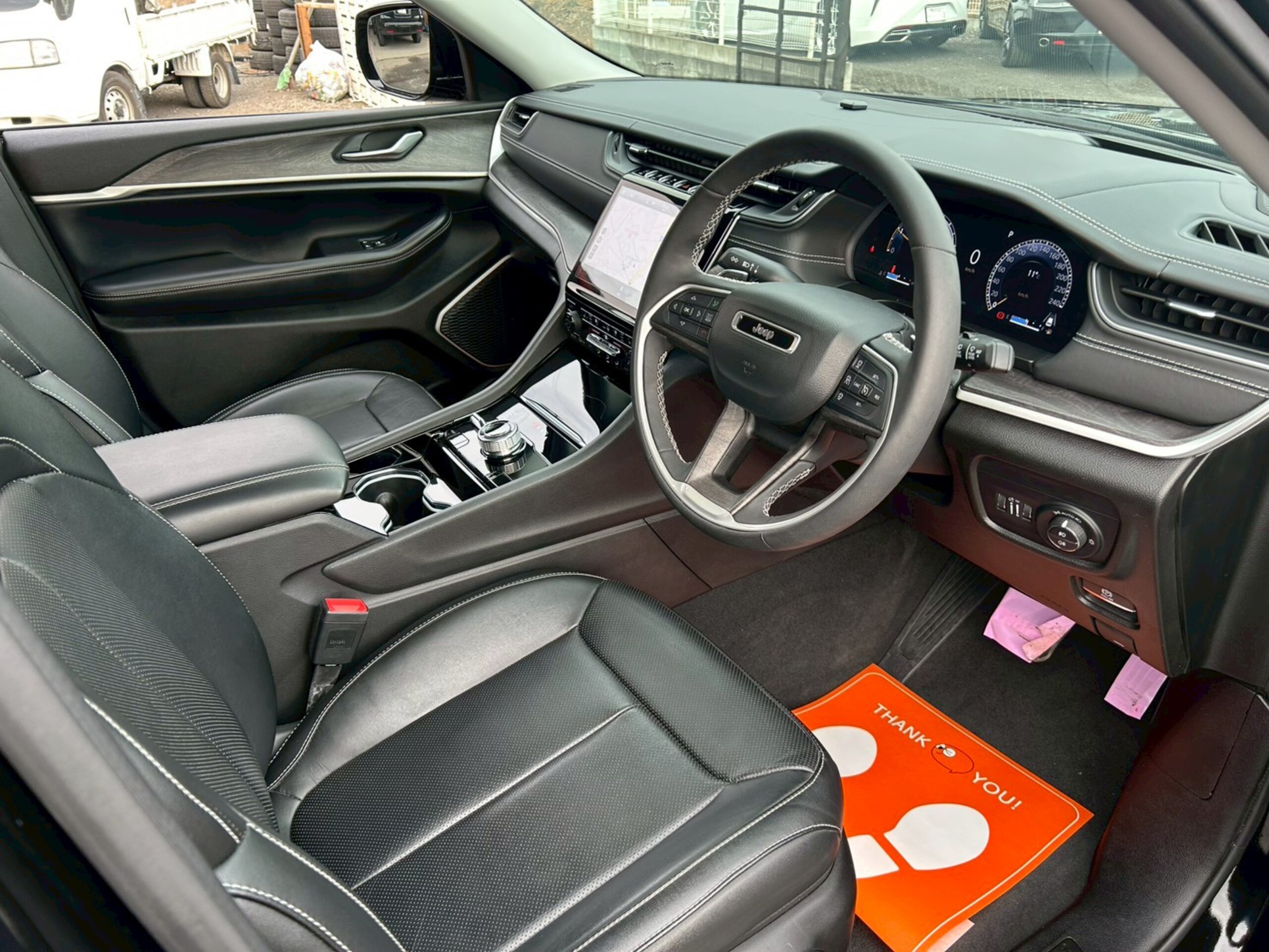 Jeep Grand Cherokee Limited 4WD — photo 9