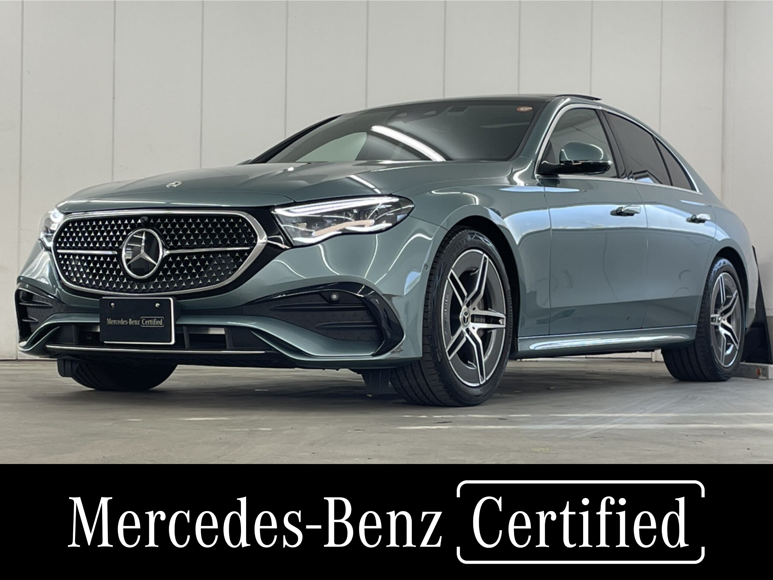 Mercedes-Benz E-Class E200 Avantgarde AMG Line Package (ISG Model) MP202501 AMG Line/Digital Interior Package/Leather Exclusive Package/Advanced Package/Panoramic Sliding Roof/Head-Up Display/Factory Drive Recorder (Verde Silver)