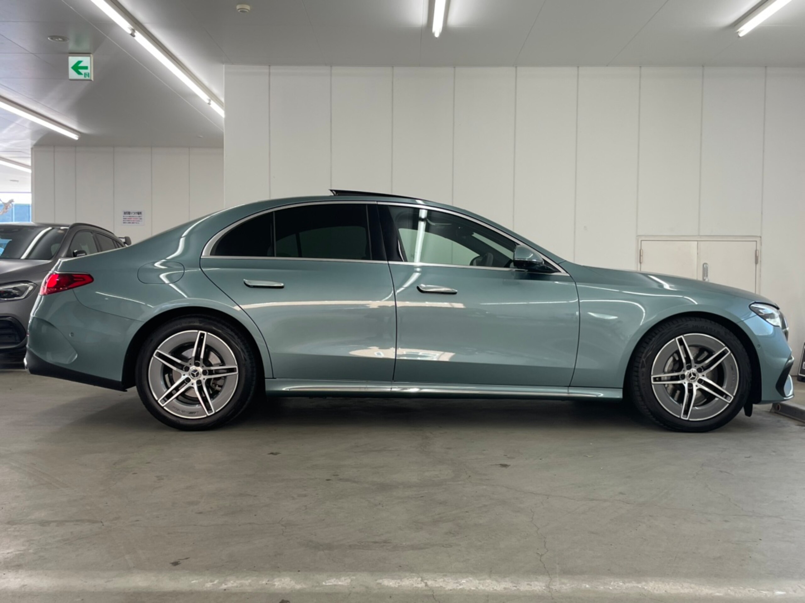 2025 Mercedes E Class — photo 3