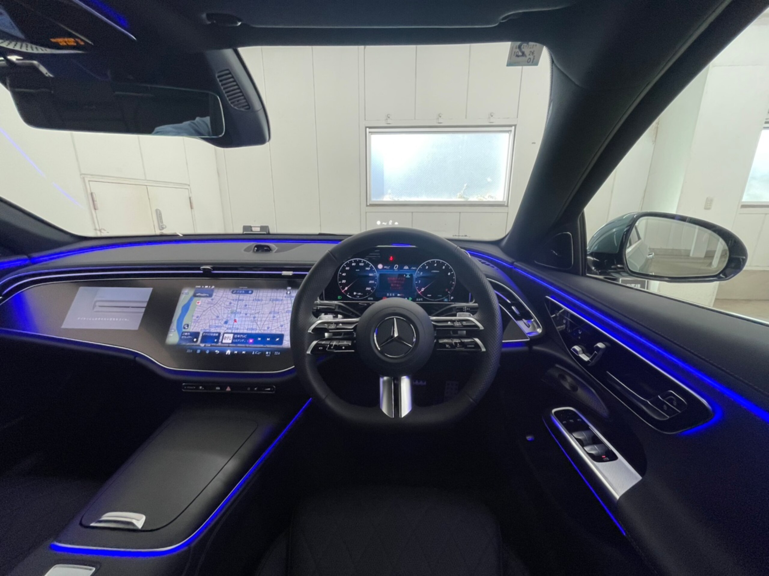 Mercedes-Benz E-Class E200 Avantgarde AMG Line Package (ISG Model) MP202501 AMG Line/Digital Interior Package/Leather Exclusive Package/Advanced Package/Panoramic Sliding Roof/Head-Up Display/Factory Drive Recorder (Verde Silver) — photo 9