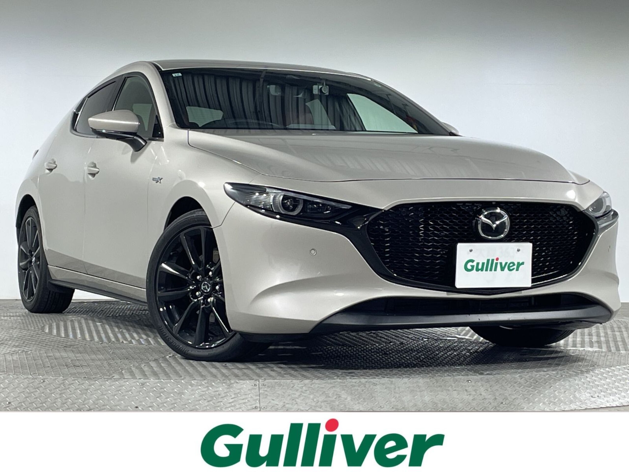 Mazda MAZDA3 Fastback 2.0 X Burgundy Selection 4WD