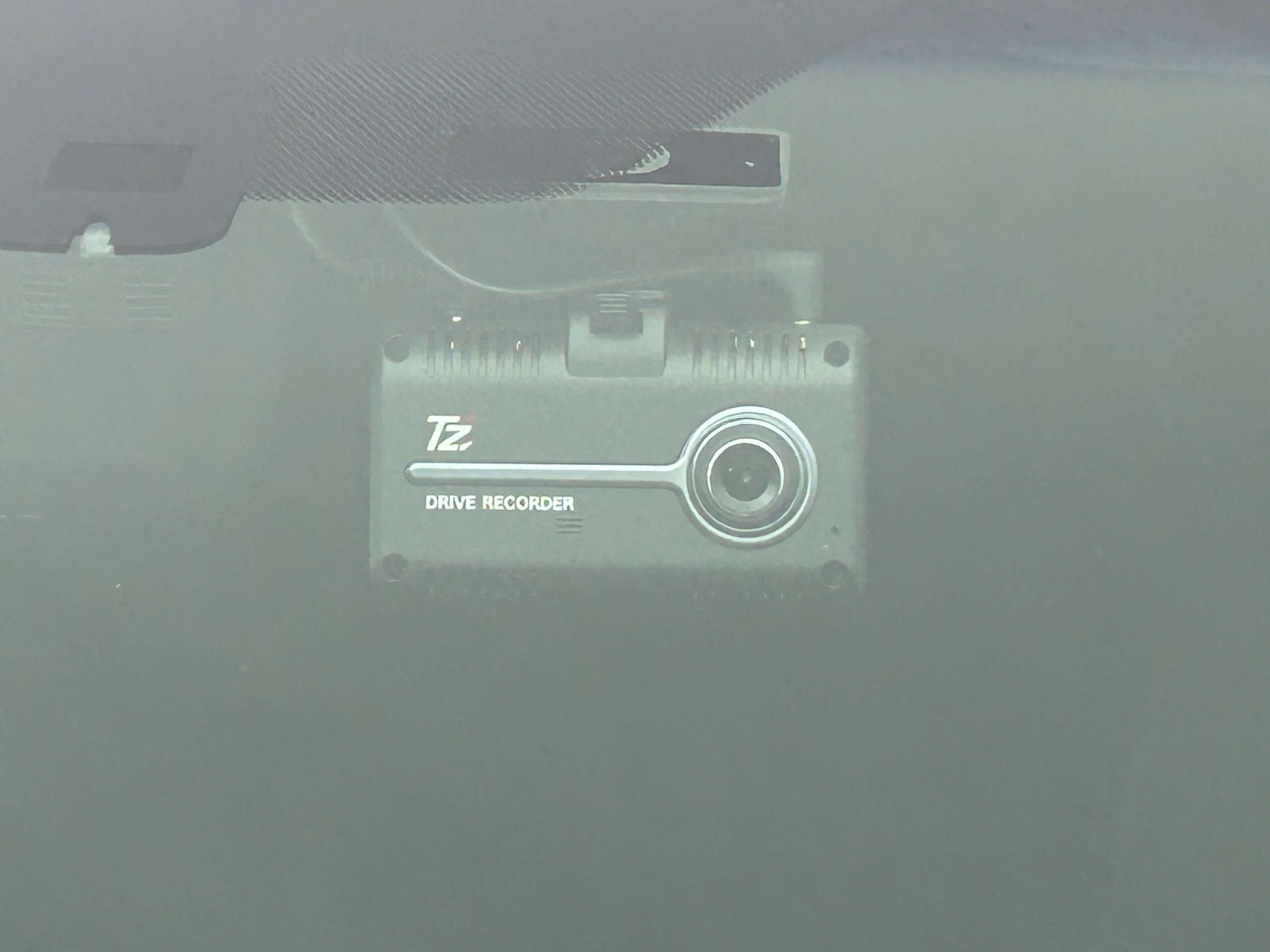 Toyota Alphard Hybrid 2.5 SR C Package E-Four 4WD — photo 7