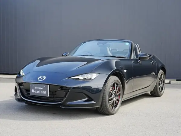 Mazda Roadster 1.5 RS Mazda Certified Used Car (Black) — thumbnail 1