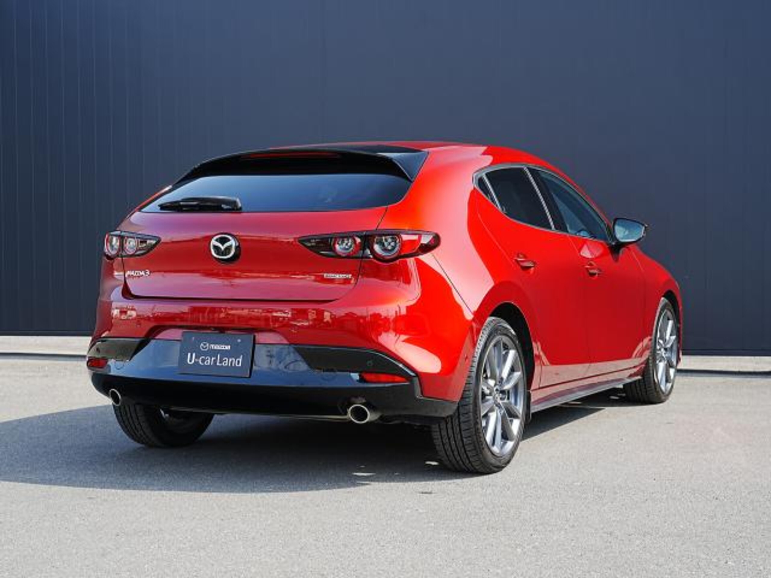 2019 Mazda 3 Fastback — photo 2