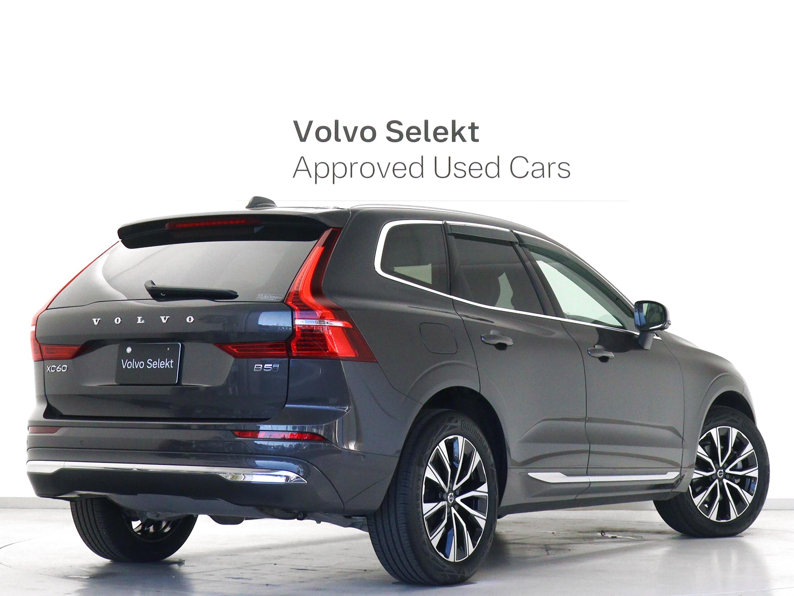 Volvo XC60 Ultimate B5 AWD 4WD — photo 8