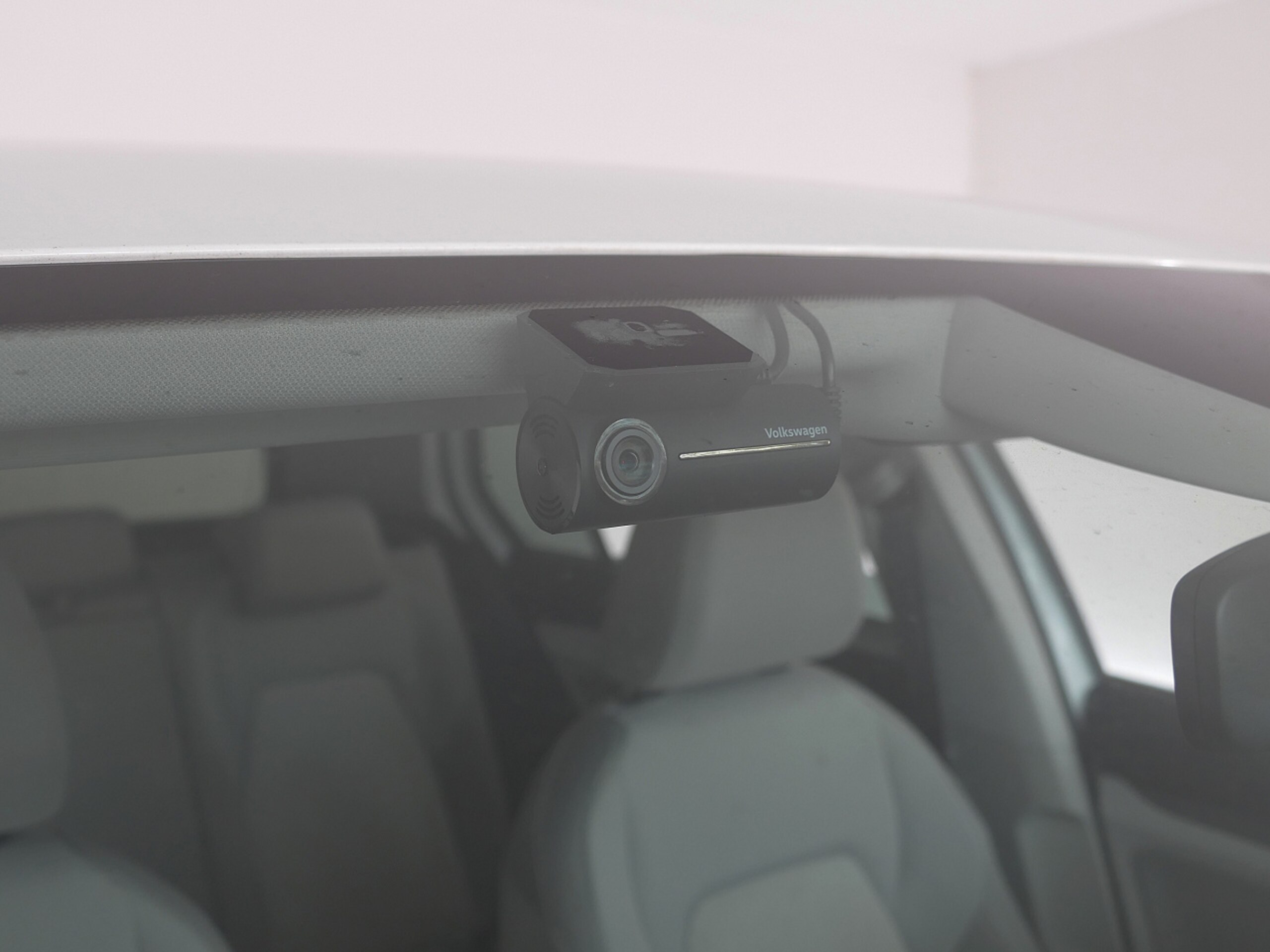 Volkswagen Golf eTSI Style Ex-Corporate Car TECH & DiscoverPro Package FR Dashcam IQ LED ACC TV Backup Camera 17AW D-Meter — photo 7