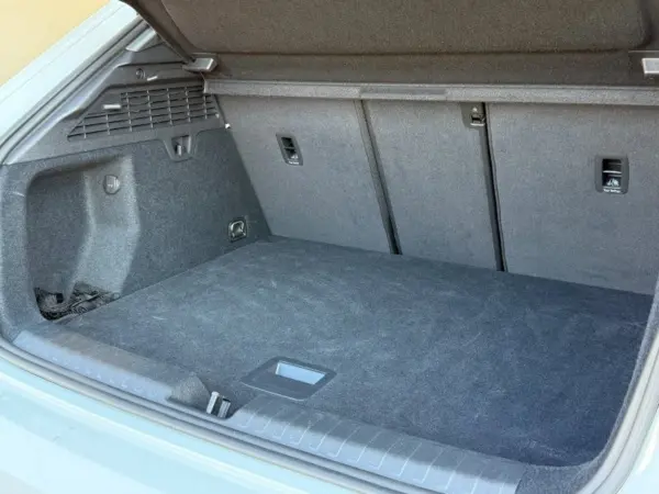 Audi A3 Sportback 40 TFSI Quattro Advanced 4WD — photo 8