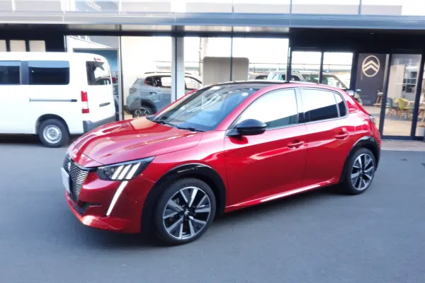 2020 Peugeot 208 — photo 3