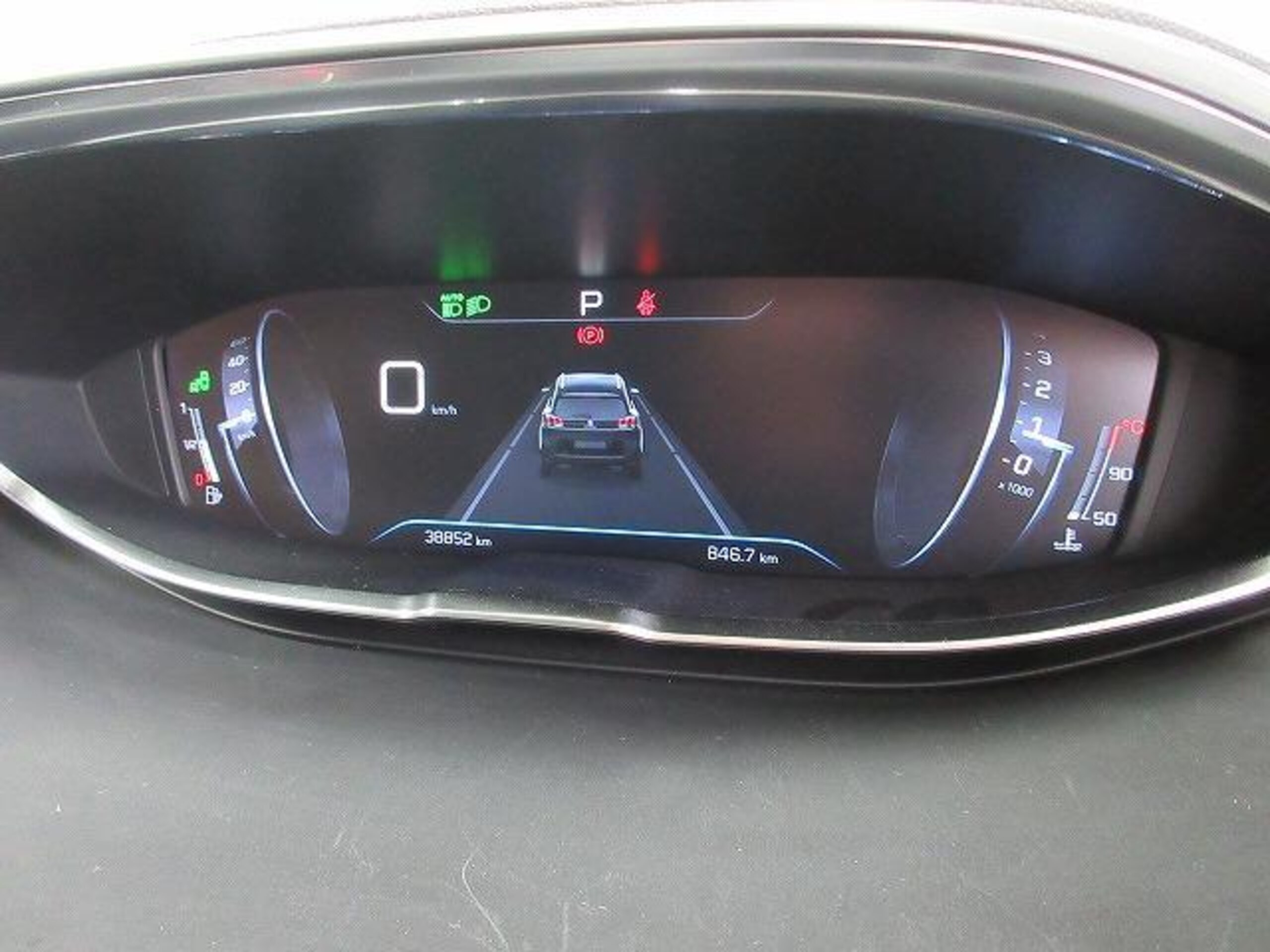 Peugeot 5008 CrossCity — photo 9