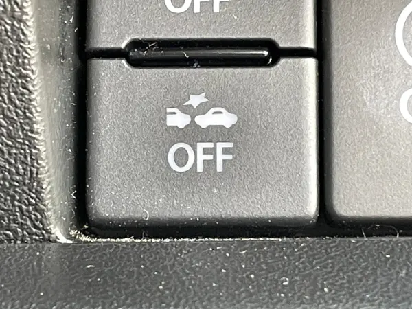 Suzuki Jimny Sierra 1.5 JC 4WD with Aftermarket 8-inch Memory Navigation, Bluetooth, Full-Seg TV, Backup Camera, ETC, LED Headlights, Auto Headlights, Collision Damage Mitigation Braking, Lane Assist, Smart Key, Cruise Control (Medium Gray) — photo 7