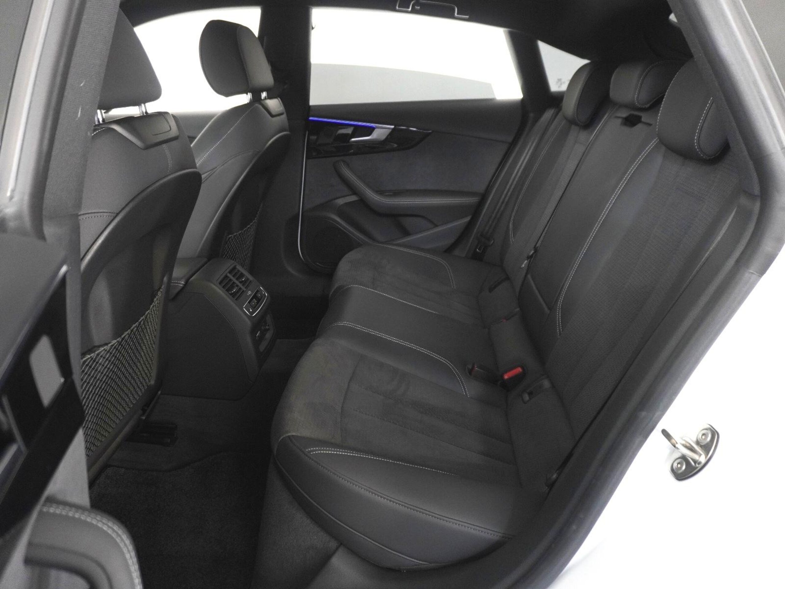 Audi A5 Sportback 45 TFSI Quattro S Line 4WD — photo 9