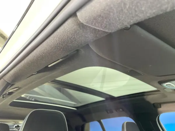 2020 Volvo Xc40 — photo 3