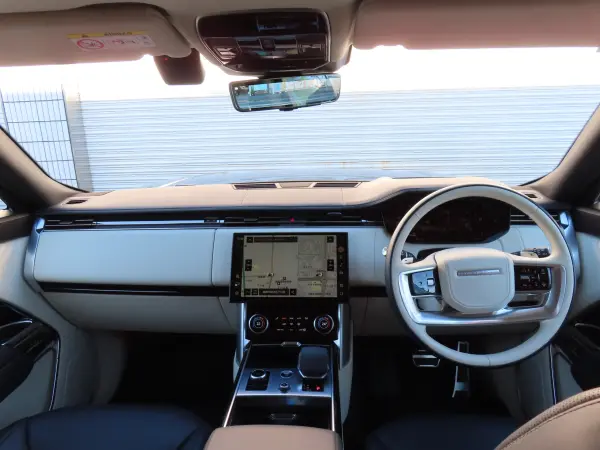 2023 Landrover Rangerover — photo 2