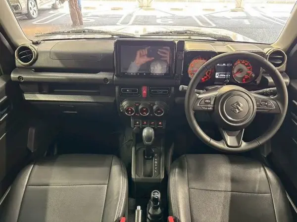 2023 Suzuki Jimny Sierra — photo 2