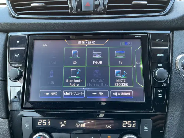 Nissan X-Trail 2.0 20Xi V Selection 2-Row 4WD with Memory Navigation, Around View Monitor, Genuine Front/Rear Drive Recorder, Front/Rear Seat Heaters, ETC2.0, ProPilot, LED Headlights, Smart Room Mirror, Auto Back Door (Diamond Black Pearl) — photo 9