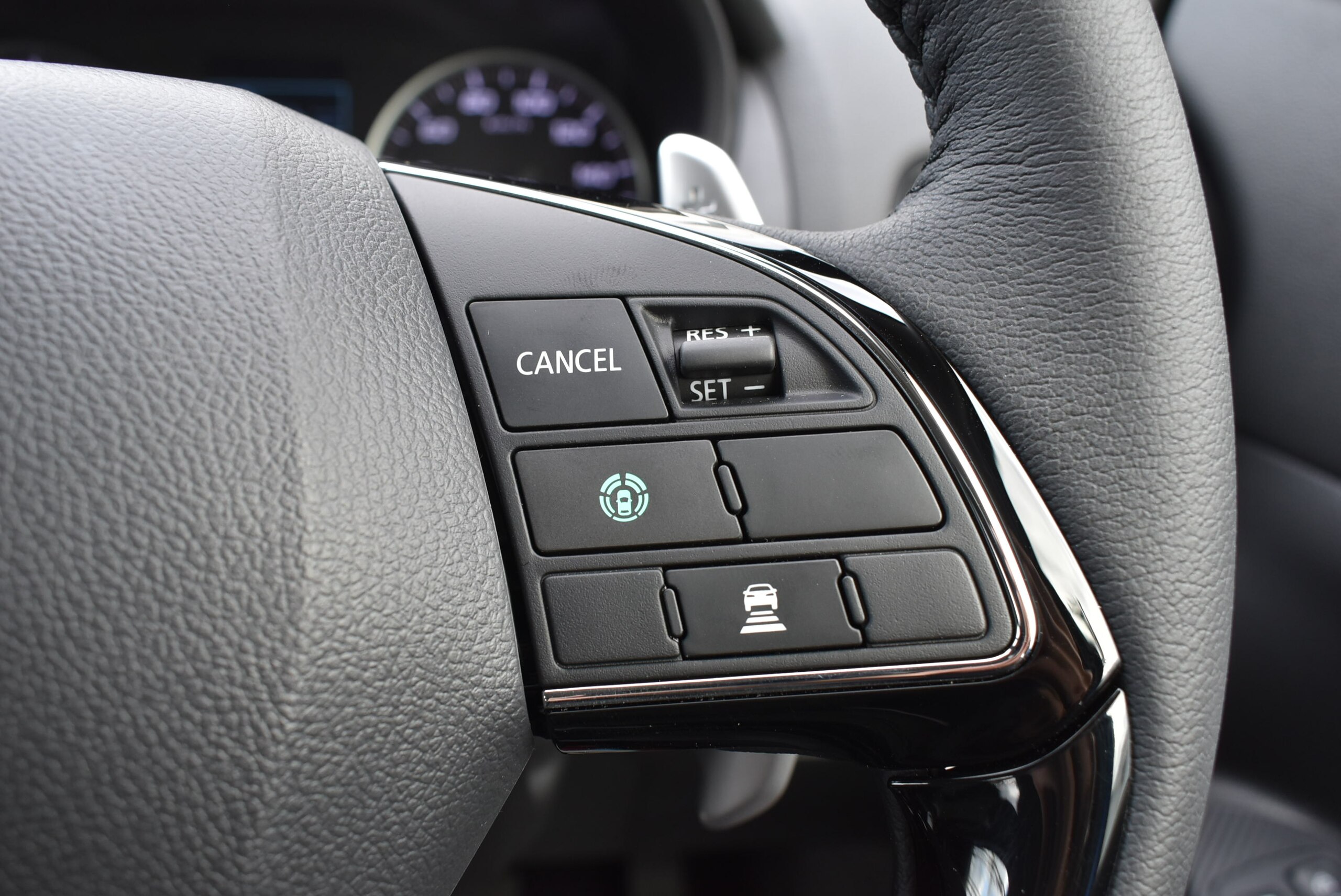 Mitsubishi Eclipse Cross 1.5 G Hail Damage Car Navigation Seat Heater — photo 8