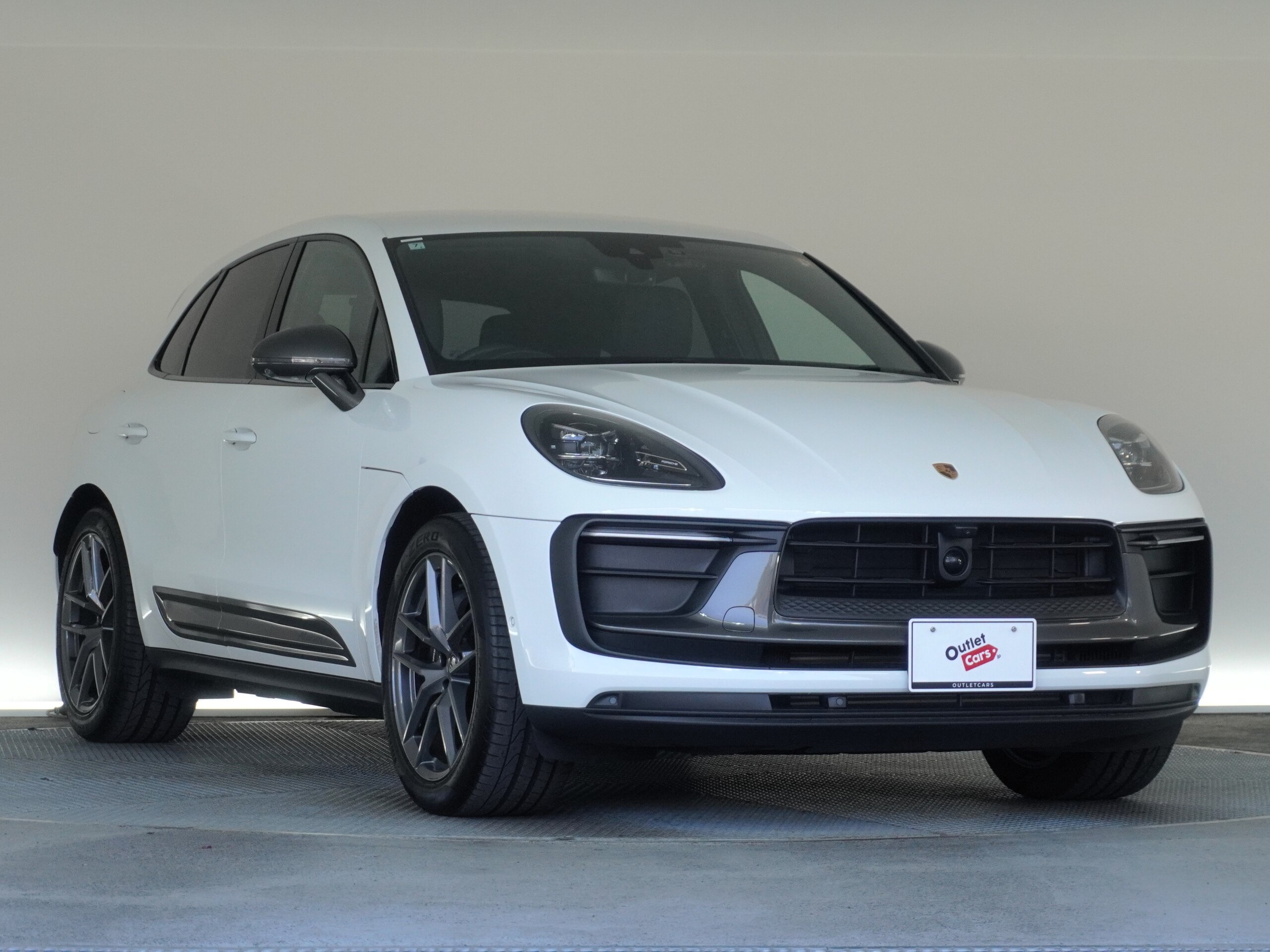 2024 Porsche Macan — photo 3