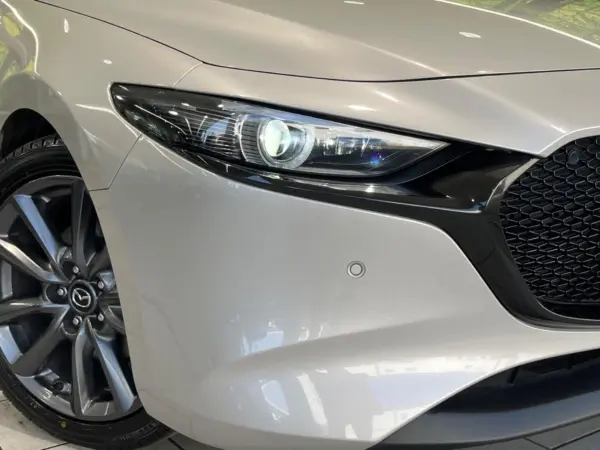 Mazda MAZDA3 Fastback 2.0 20S Proactive Touring Selection — photo 8