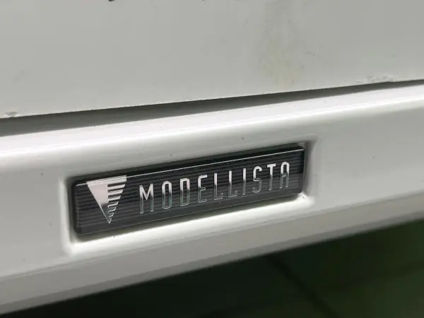 2024 Toyota Landrcuiser 300 — photo 3