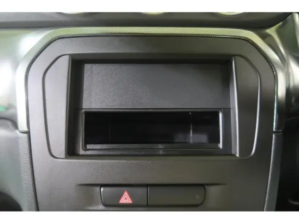 Suzuki Escudo 1.5 4WD — photo 7