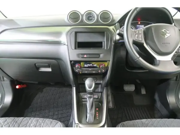 Suzuki Escudo 1.5 4WD — photo 8