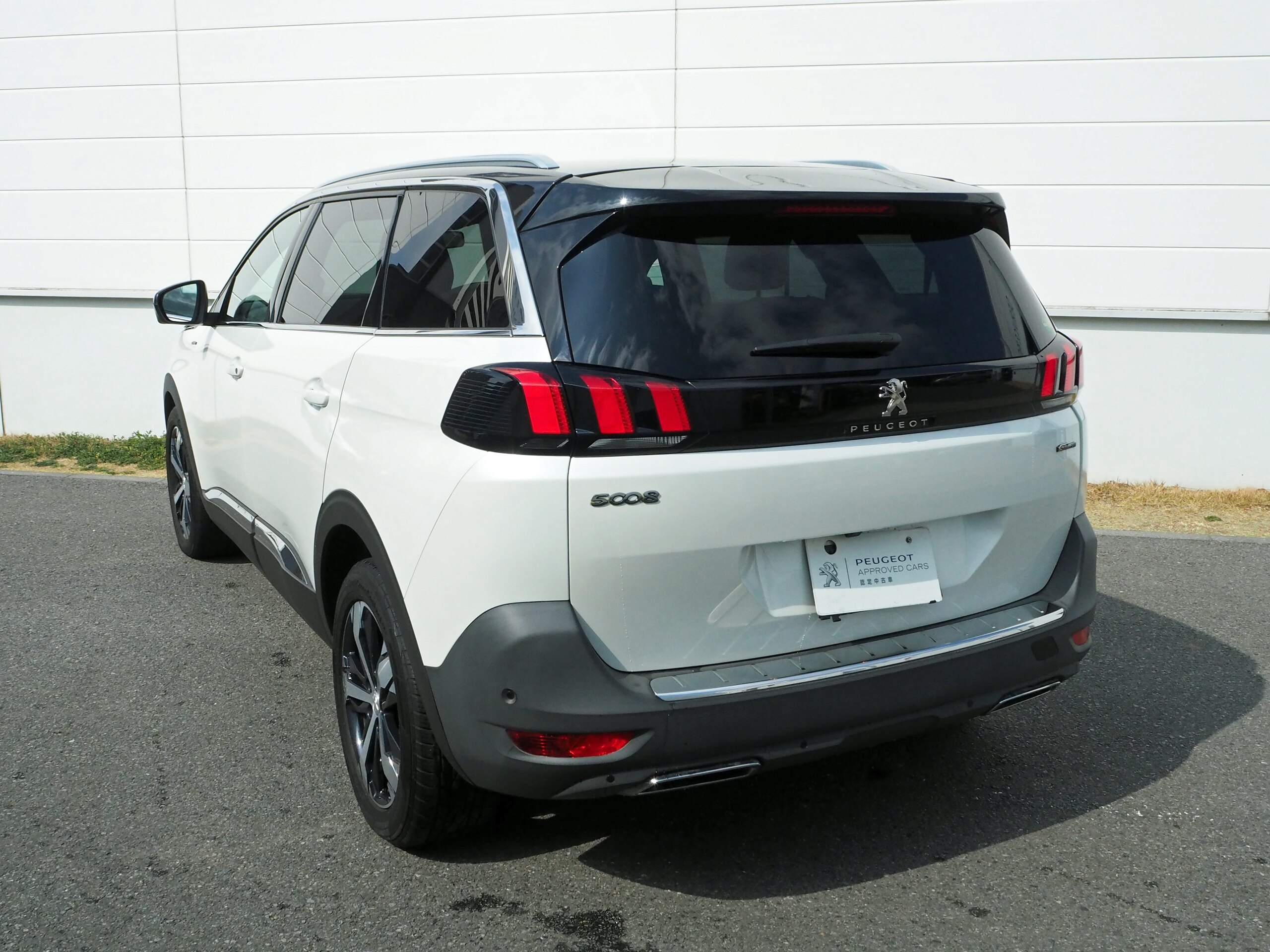 2021 Peugeot 5008 — photo 3
