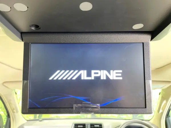 Toyota Land Cruiser Prado 2.7 TX L Package Matte Black Edition 4WD Non-Smoking Vehicle 4WD Sunroof Rear Seat Monitor Beige Leather Collision Mitigation SD Navigation Backup Camera ETC Radar Cruise Seat Air Conditioning Corner Sensors Power Seat LED Headlights Automatic Air Conditioning (Black) — photo 7